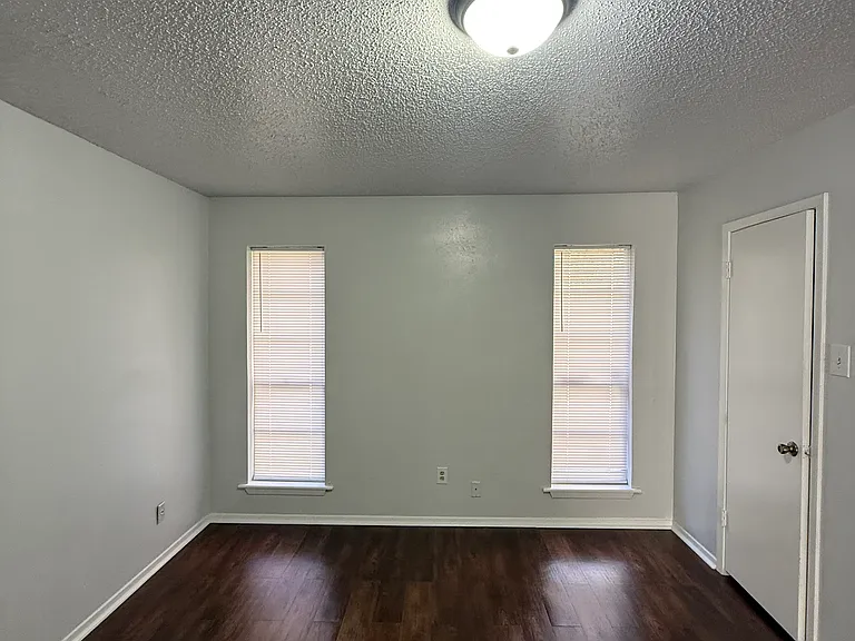 311 Blake Dr #B — Photo 14