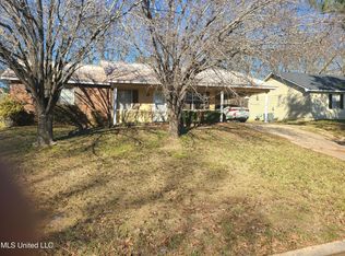 856 Cherry Stone Cir, Clinton, MS 39056