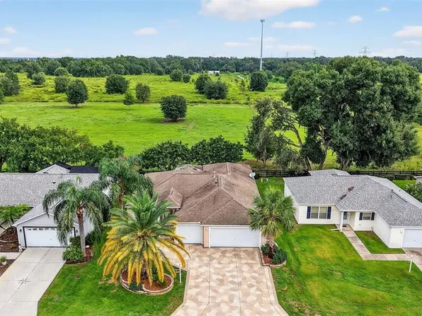 323 Olanta Dr, The Villages, FL 32162
