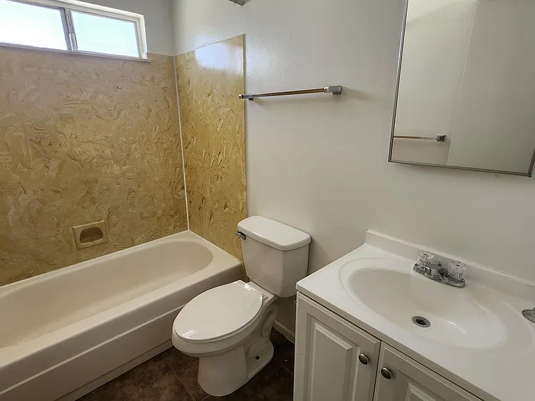 810 S Kolb Rd #3 — Photo 17