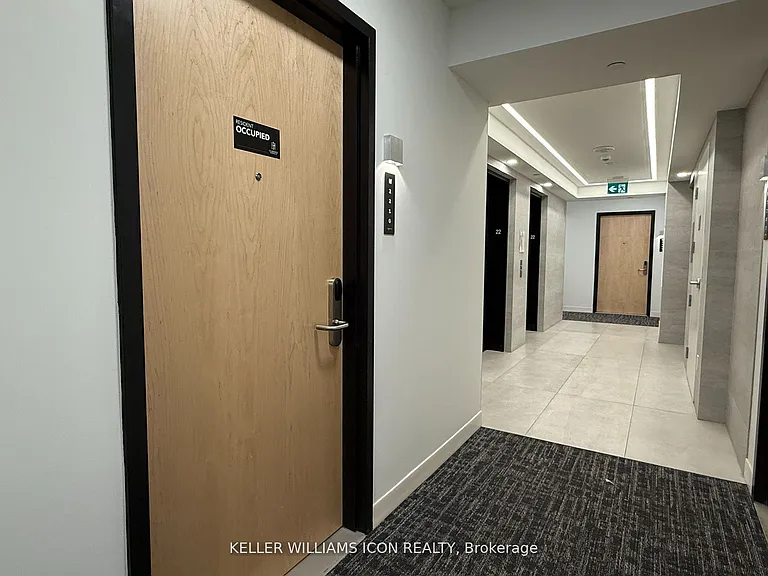 340 Queen St #2210 — Photo 3