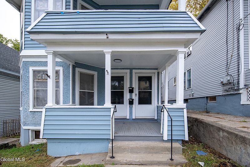 2nd image of 147 Linden Street