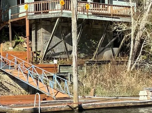 909 N Tenmile Lk, Lakeside, OR 97449