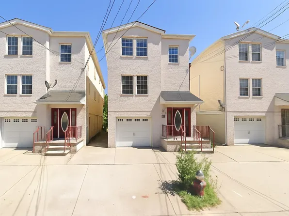 150 Van Winkle Avenue image 1 of 9