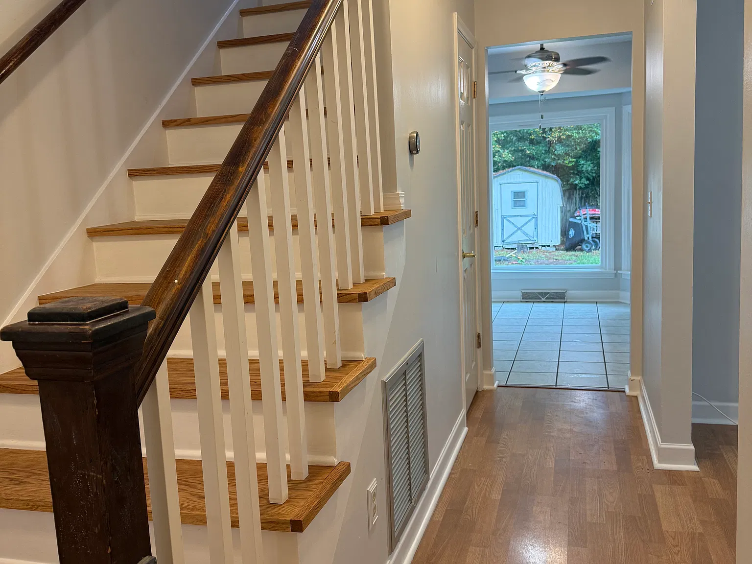 3 bed, 1.5 bath, 1338 sqft, $2,300 — Photo 2