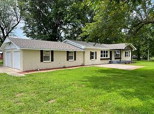 8391 Old Taft Rd, Muskogee, OK 74401