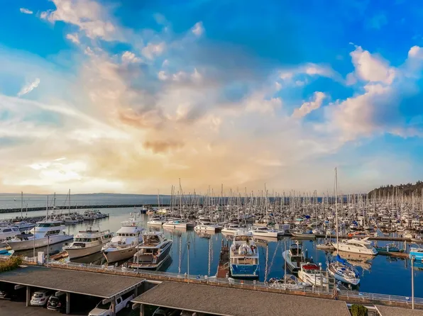 6533 Seaview Avenue NW #511A, Seattle, WA 98117