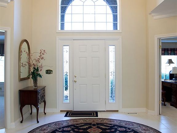 2nd image of 650 Greengate Ct