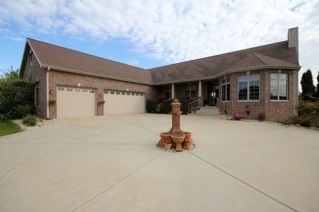 1st image of 7390 Cedar Crest Dr