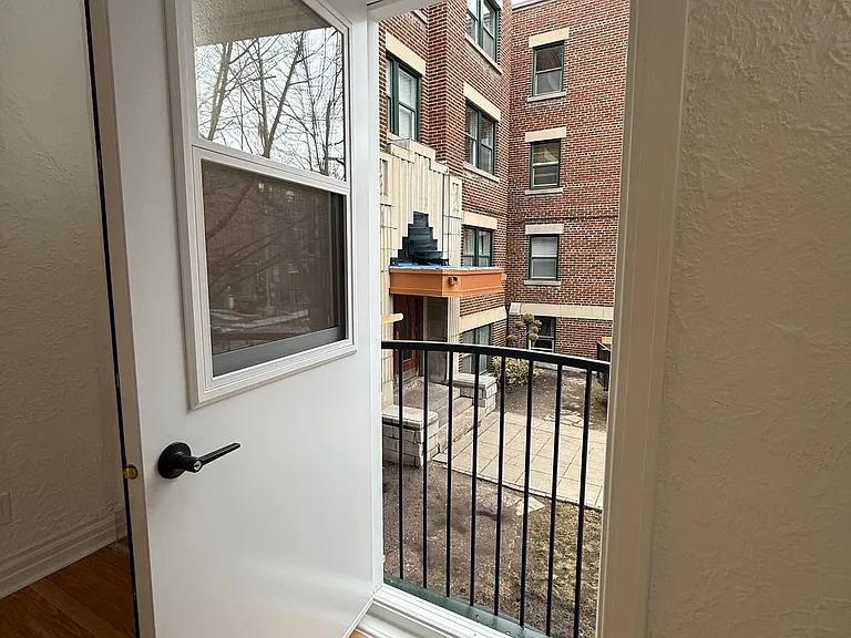 235 Cooper St #2 — Photo 4