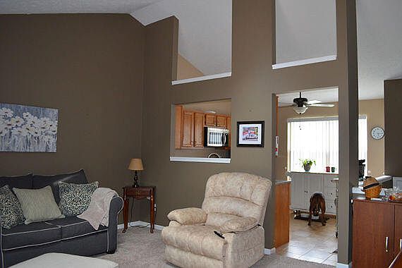 5th image of 6411 Lakearbor Dr