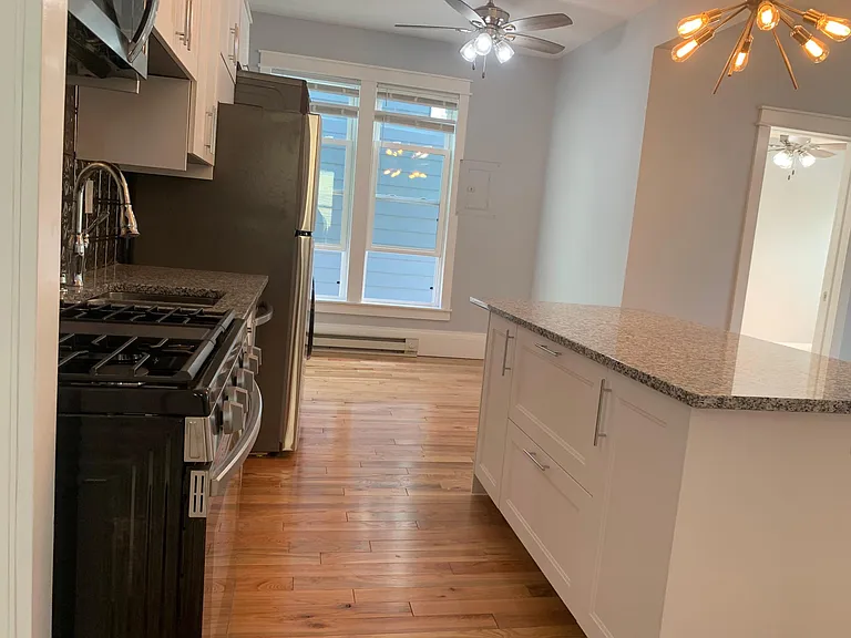 1203 Washington St NE #2 — Photo 6