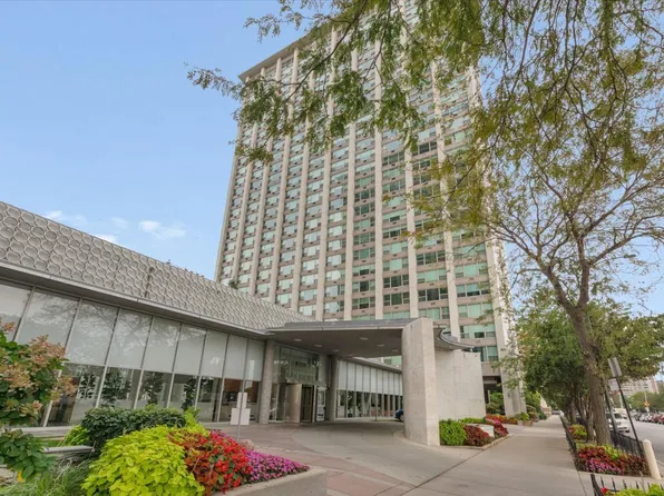 3600 N Lake Shore Dr APT 2220, Chicago, IL 60613