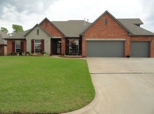 12612 Forest Oaks Dr, Choctaw, OK 73020