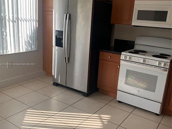 5th image of 2611 83rd Ave #105