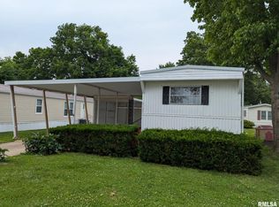 2133 Ennis Ln, Quincy, IL 62305