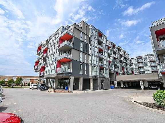 4th image of 5220 Dundas St #508