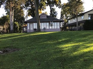 37444 N Indian Mound Rd, Oconomowoc, WI 53066