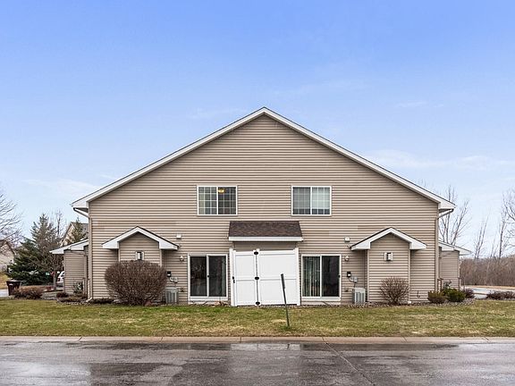 2nd image of 20568 Abbey Ln