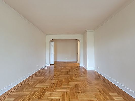 4th image of 47-09 Skillman Ave #B5