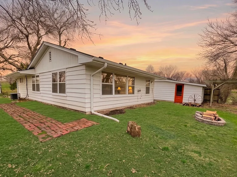5300 W Zeamer St — Photo 1