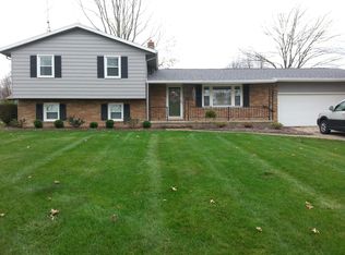 1580 Raywood Rd, Alliance, OH 44601