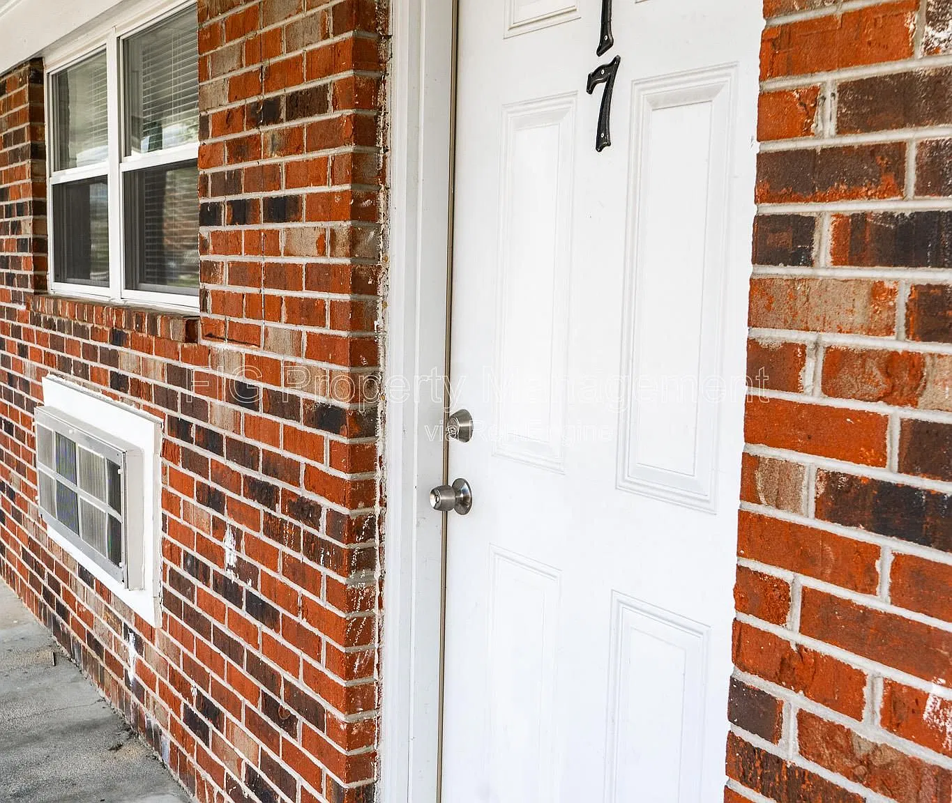 1 bed, 1.0 bath, $850 — Photo 1