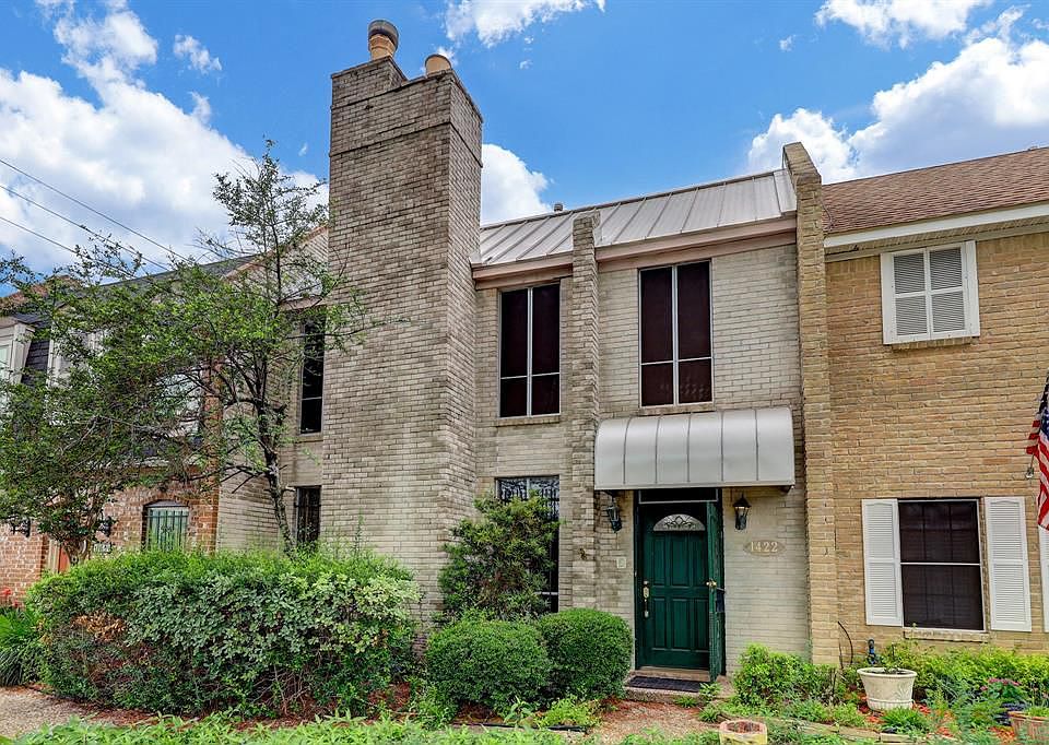1st image of 1422 Walnut Bend Ln #1-14