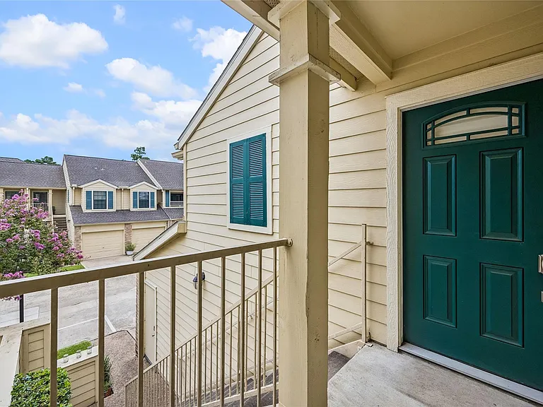 763 Bering Dr #B — Photo 11