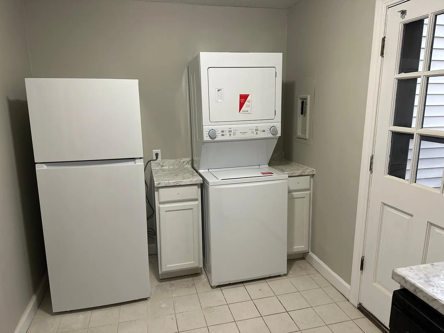 2 bed, 925 sqft, $975 — Photo 3