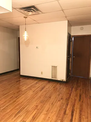 Rented by Triplemint | media 13