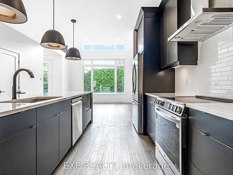 489 Duvernay Dr — Photo 12