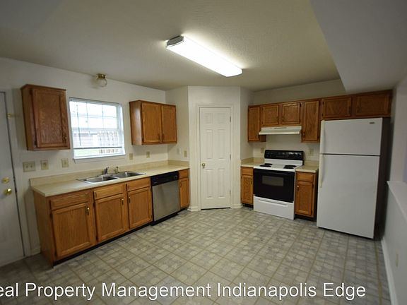 4th image of 1735 Winfield Park Dr