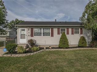 4128 Meadow Ln, Lorain, OH 44055