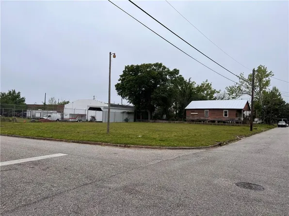 251 N Dearborn St, Mobile, AL 36603