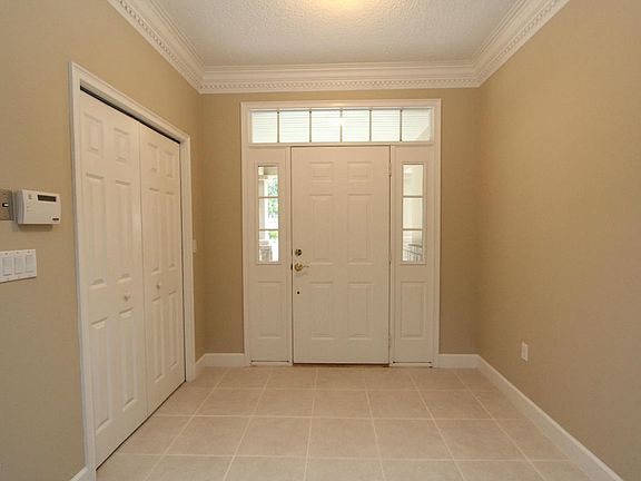 4th image of 13991 Croton Ct