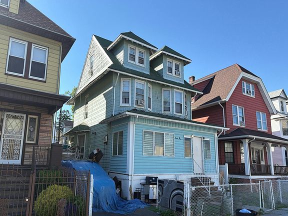 3rd image of 89 N 22nd St