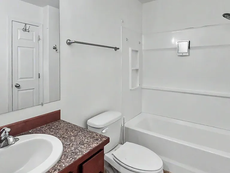 2238 Galatea Dr — Photo 4