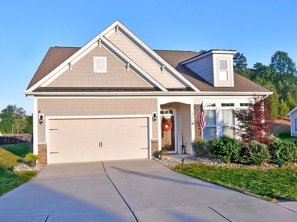 208 Hunters Hill Dr