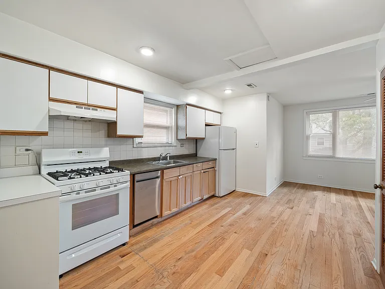 1011 Garnett Pl #1/2 — Photo 19