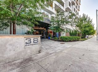38 Cameron St #1312, Toronto, ON M5T 0C3
