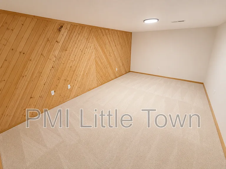 7482 W Roxbury Pl — Photo 16