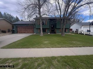 1329 Buchfinck Ave, Alliance, NE 69301