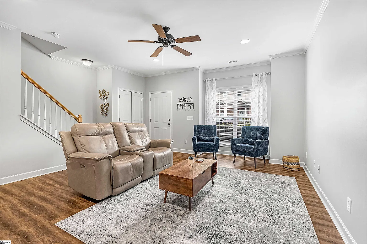 2 bed, 1420 sqft, $1,500 — Photo 3