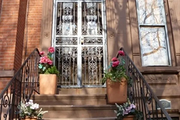 Rented by Corcoran | media 15