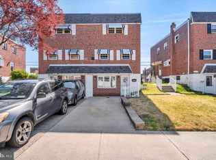 137 Meadow Ln, Philadelphia, PA