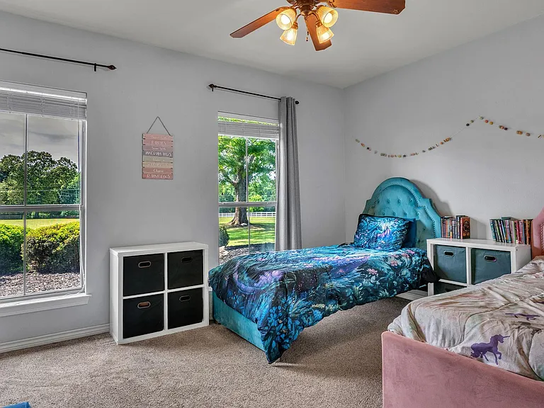 350 Julius Davis Ln — Photo 21