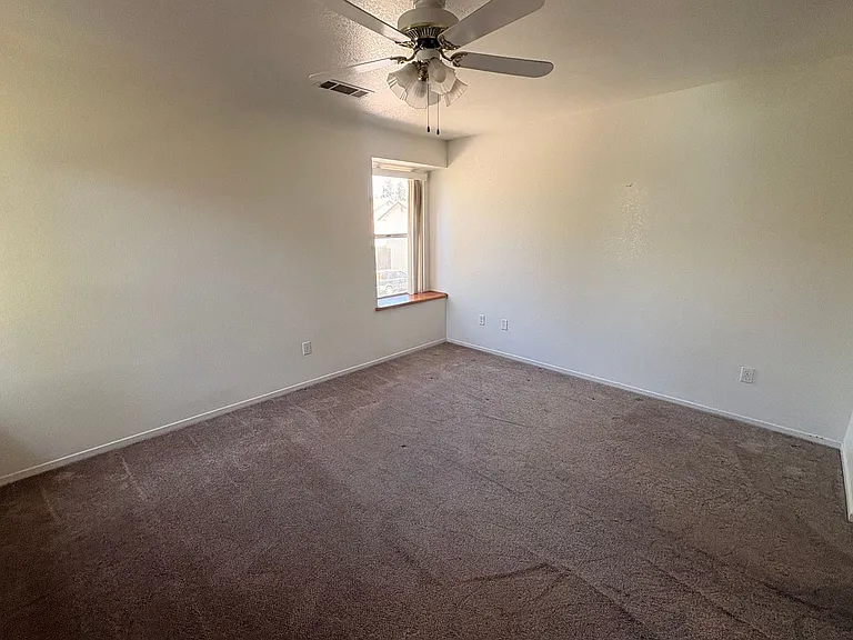 2406 W Packwood Dr — Photo 7