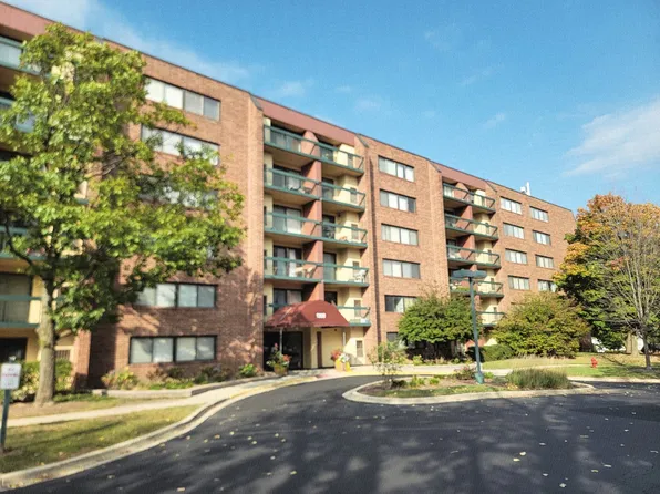 1800 Huntington Blvd #Ae615, Hoffman Estates, IL 60169