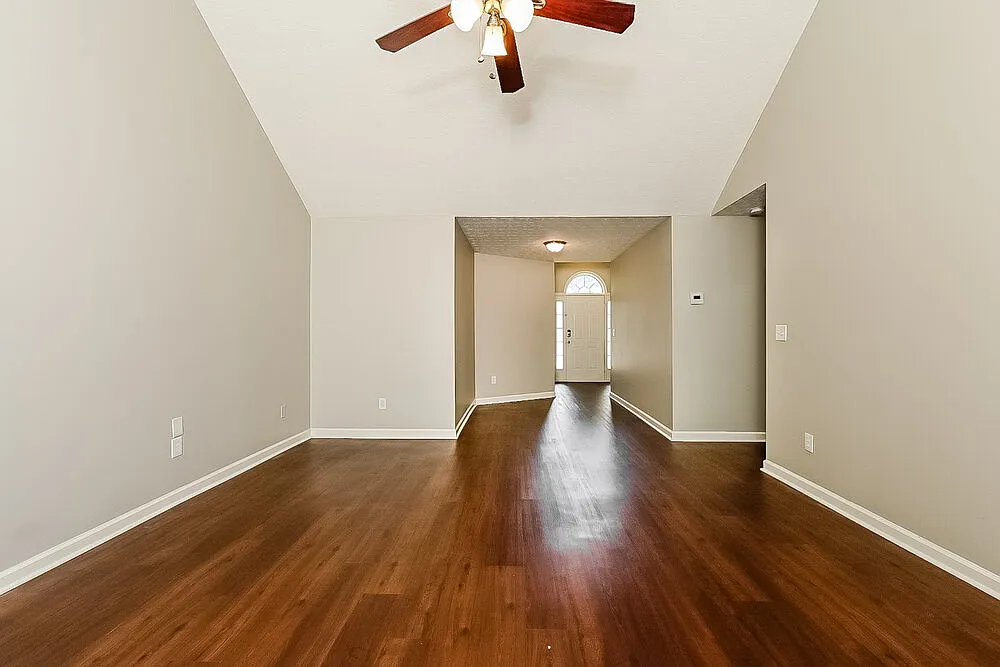 3 bed, 2.0 bath, 1503 sqft, $1,850 — Photo 4